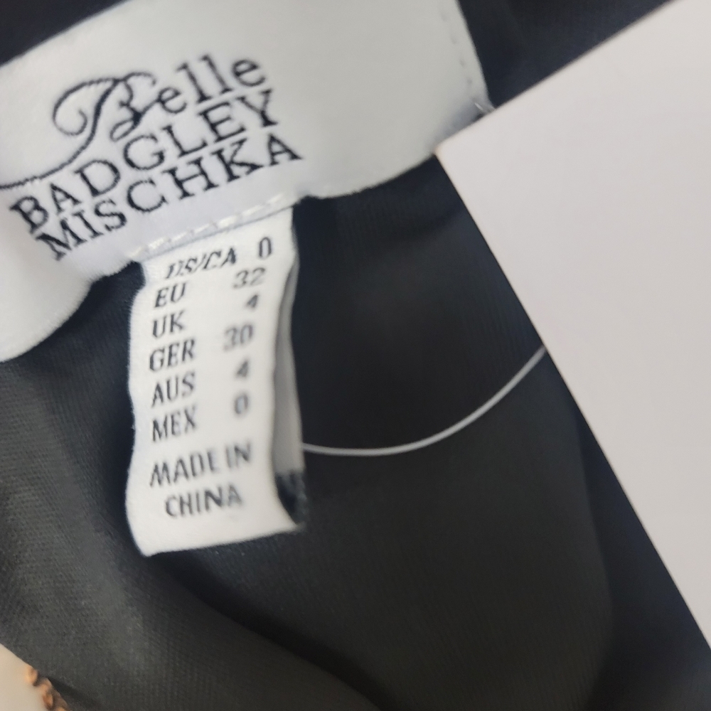 Belle BadgleyMischkaHayes Combo Sequin Color Block Crew Neck Blouson Long Sleeve - Picture 10 of 10